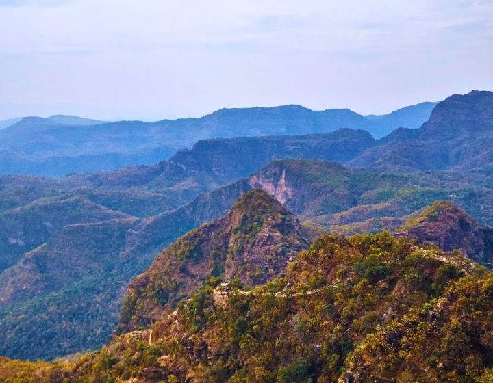 3 Nights/4 Days Panchmarhi with Bhimbetka