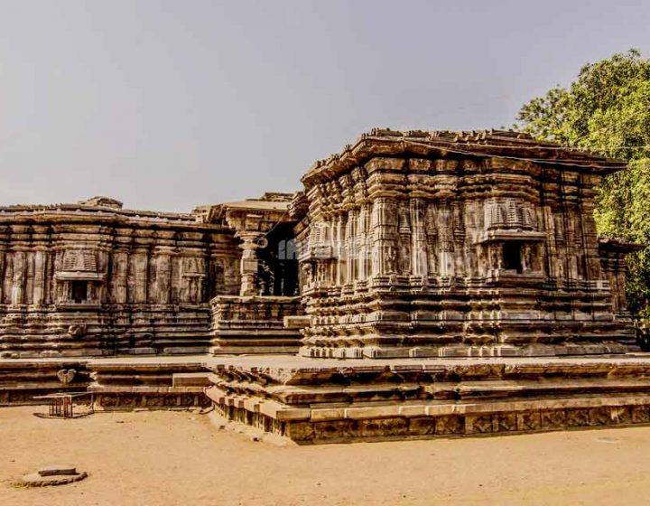 thousand-pillar-temple-warangal-telangana